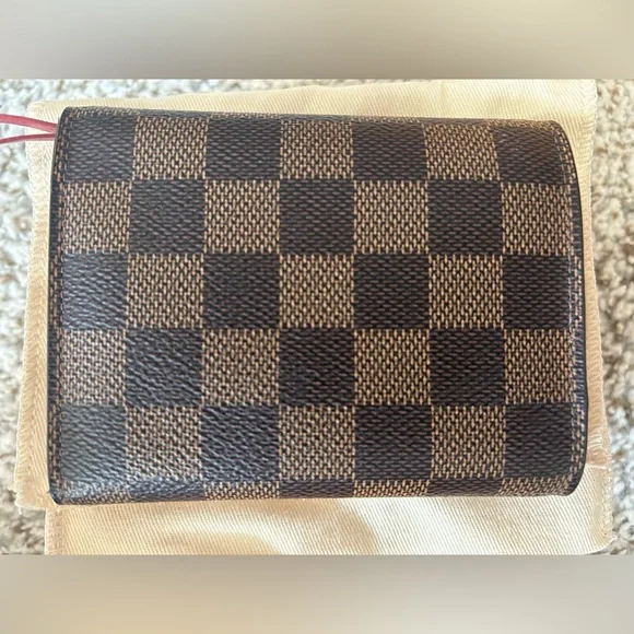 Louis Vuitton Victorine Wallet - Picture 3 of 10